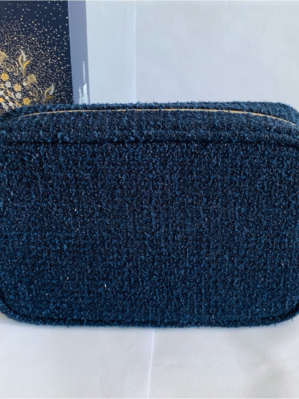 CHANEL Beauté 2025 Holiday Blue Tweed Cosmetic Pouch NIB New in Box - Picture 4 of 14